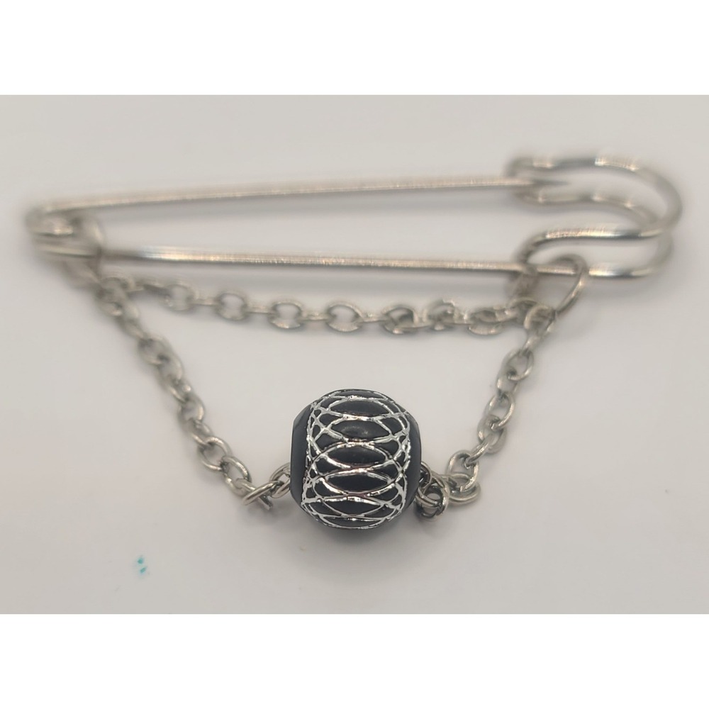 Vintage Silver Tone Safety Pin Brooch Blue Diamond Cut Bead Double‎ Chain Kitsch